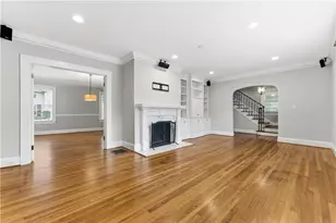 685 E Morningside Dr NE, Atlanta, GA 30324 - Photo 6