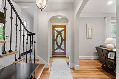 685 E Morningside Drive NE, Atlanta, GA 30324 - Photo 2