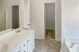 863 Langley View Ct, Loganville, GA 30052 - Photo 12