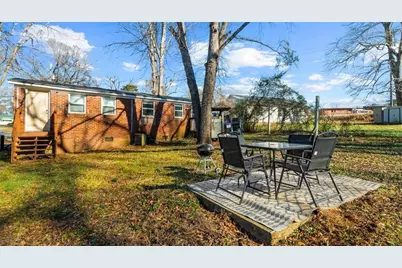 336 Gordon St, Jefferson, GA 30549 - Photo 16