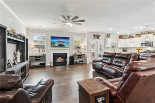 4365 Sunflower Cir, Cumming, GA 30040 - Photo 10