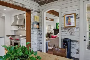 2586 Hyde Manor Dr NW, Atlanta, GA 30327 - Photo 22