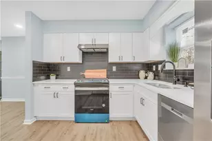 7074 Babbling Brook Dr, Jonesboro, GA 30236 - Photo 12