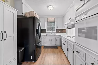 2910 Dara Drive, Marietta, GA 30066 - Photo 14