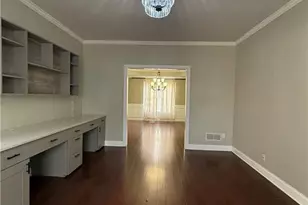 685 Georgian Hills, Lawrenceville, GA 30045 - Photo 12