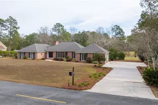66 Springhill Dr W, Tifton, GA 31793 - Photo 1