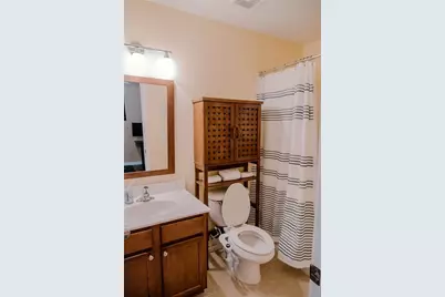 1649 Liberty Parkway NW, Atlanta, GA 30318 - Photo 16