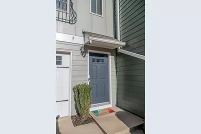 1649 Liberty Parkway NW, Atlanta, GA 30318 - Photo 2