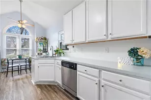 4805 Hunter Trace, Powder Springs, GA 30127 - Photo 14