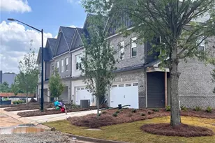 3126 Marbella Cir, Kennesaw, GA 30152 - Photo 2