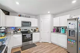 423 Hopi Ln, Villa Rica, GA 30180 - Photo 8