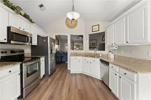 1360 Platinum Dr, Hoschton, GA 30548 - Photo 12