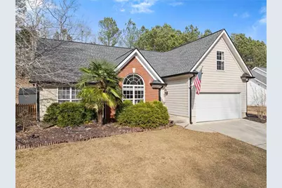 1360 Platinum Drive, Hoschton, GA 30548 - Photo 8