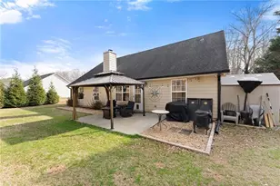 1360 Platinum Dr, Hoschton, GA 30548 - Photo 38