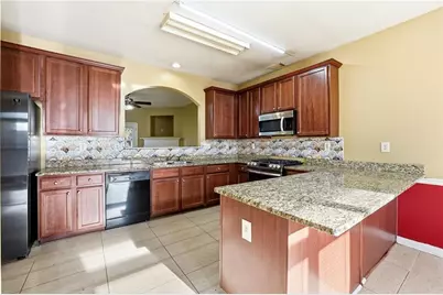 6199 Thorncrest Drive, Tucker, GA 30084 - Photo 8