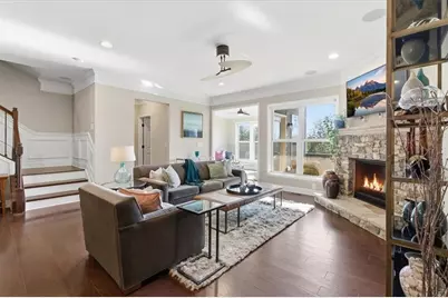 2545 Sibley Drive NE, Atlanta, GA 30324 - Photo 4