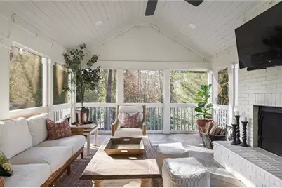 2622 Ellwood Drive NE, Atlanta, GA 30305 - Photo 22