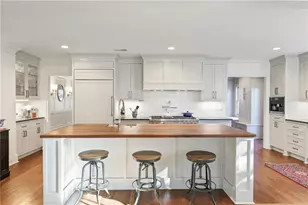 2622 Ellwood Dr NE, Atlanta, GA 30305 - Photo 12