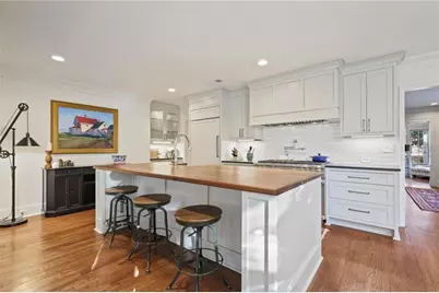 2622 Ellwood Drive NE, Atlanta, GA 30305 - Photo 16