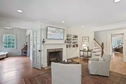 2622 Ellwood Drive NE, Atlanta, GA 30305 - Photo 4