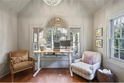 2622 Ellwood Drive NE, Atlanta, GA 30305 - Photo 10