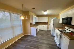 7552 Watson Bay Ct, Stone Mountain, GA 30087 - Photo 6