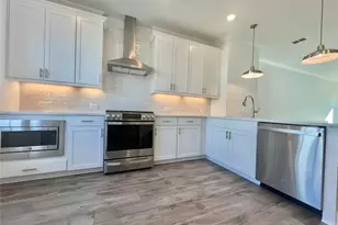 637 Milcroft Blvd, Buford, GA 30518 - Photo 6