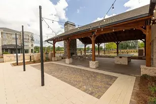 637 Milcroft Blvd, Buford, GA 30518 - Photo 32