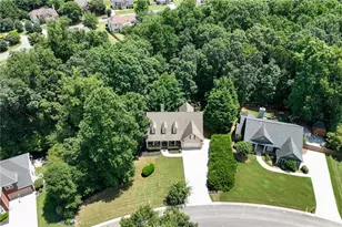 6416 Deep Woods Ct, Flowery Branch, GA 30542 - Photo 6