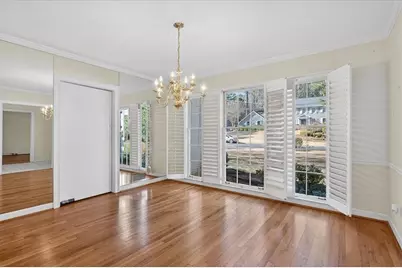 561 Bridgewater Drive, Atlanta, GA 30328 - Photo 18