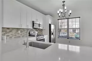 9165 Nesbit Ferry Rd, Alpharetta, GA 30022 - Photo 12