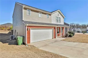 227 Fox Chase Wy, Hogansville, GA 30230 - Photo 2