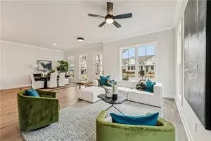 526 Pearl St, Cumming, GA 30040 - Photo 8