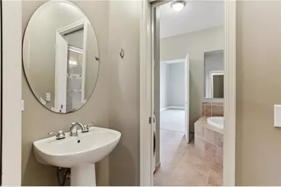 3820 Roswell Road NE #610, Atlanta, GA 30342 - Photo 10