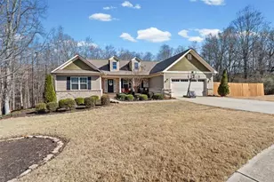 470 Katherine Dr, Jefferson, GA 30549 - Photo 2