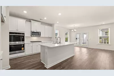 1779 Goodwin Drive, Hampton, GA 30228 - Photo 2