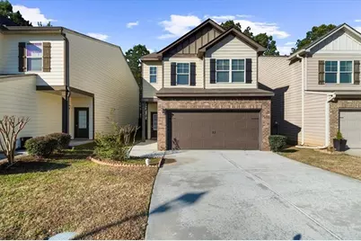 27 Longleaf Circle, Fairburn, GA 30213 - Photo 1