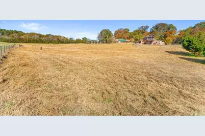 1319 Bethlehem Road, Statham, GA 30666 - Photo 12