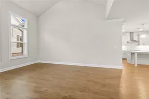 579 Pearl St, Cumming, GA 30040 - Photo 6