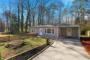 6709 Baker Dr, Lithia Springs, GA 30122 - Photo 2