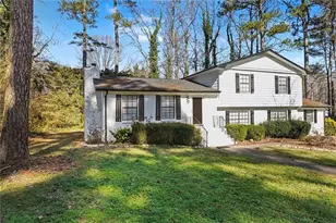 1236 Country Pine Dr, Ellenwood, GA 30294 - Photo 2