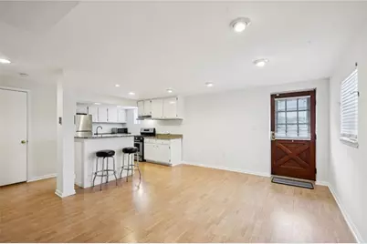 1233 Woodland Avenue NE #5, Atlanta, GA 30324 - Photo 8