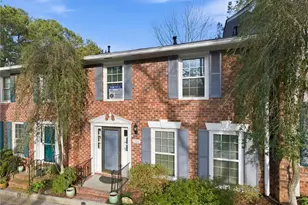 1102 Moorestown Cir, Decatur, GA 30033 - Photo 2