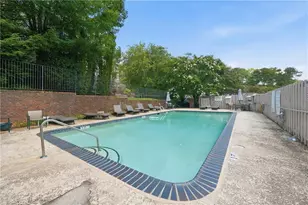 1102 Moorestown Cir, Decatur, GA 30033 - Photo 32