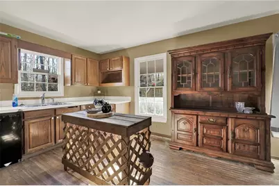 549 Eagles Nest Trail, Ball Ground, GA 30107 - Photo 8