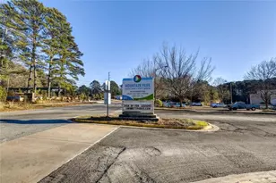 1266 Hickory Dr SW, Lilburn, GA 30047 - Photo 42