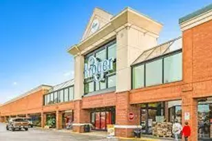 1266 Hickory Dr SW, Lilburn, GA 30047 - Photo 44