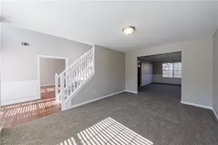 34 Woburn St, Jonesboro, GA 30238 - Photo 10