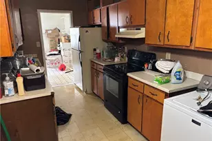 6354 Shannon Pkwy, Union City, GA 30291 - Photo 4