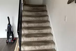 6354 Shannon Pkwy, Union City, GA 30291 - Photo 10